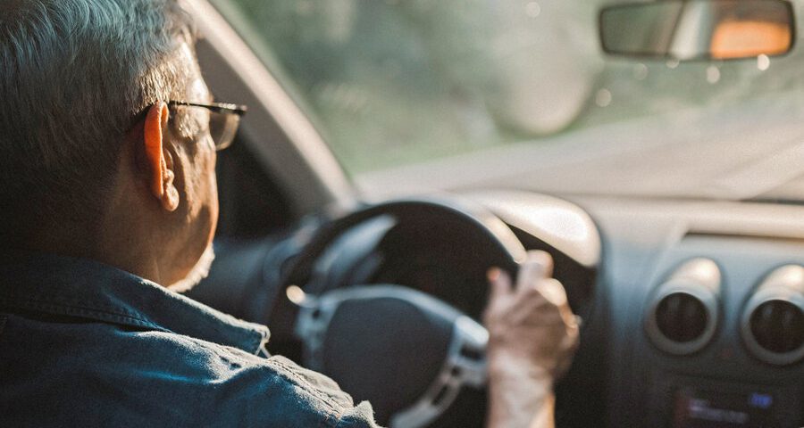 Foto djd-TÜV-Hessen -Getty Images-Marko Pekic